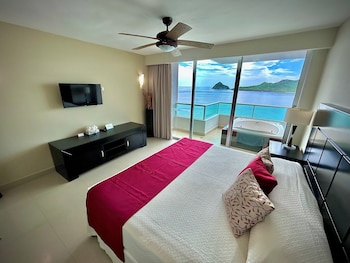 Deluxe Suite, Hot Tub, Sea View