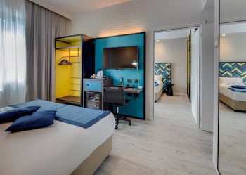 Comfort Room, 1 King Bed