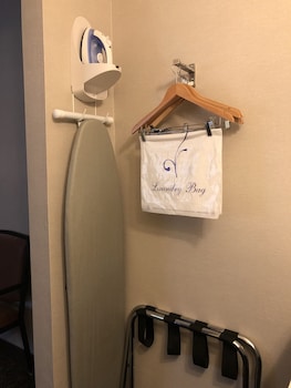 Deluxe Room, 1 King Bed