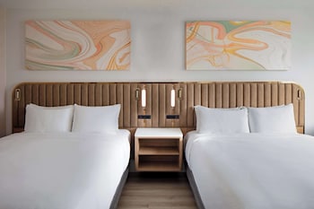 Deluxe Room, 2 Double Beds
