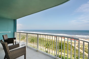 Premium Double Room, 2 Queen Beds, Balcony, Oceanfront (Corner)