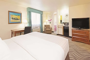 Deluxe Room, 1 King Bed, Non Smoking