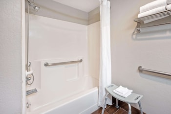 Room, 1 King Bed, Accessible, Non Smoking (Mobility,tub w grab bars)