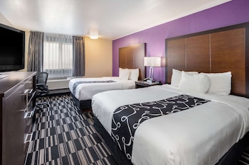 Room, 2 Queen Beds, Non Smoking