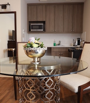 Superior Suite, 1 King Bed with Sofa bed, Ensuite
