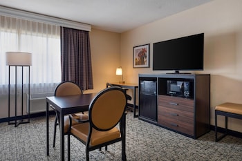 Suite, Multiple Beds, Non Smoking, Refrigerator & Microwave