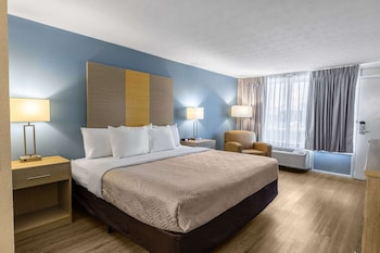 Standard Room, 1 King Bed, Non Smoking