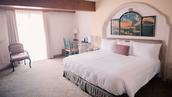 Master Suite King