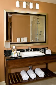 Standard Room, 2 Double Beds