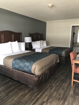 Room, 2 Queen Beds, Non Smoking