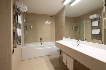 Family Twin Room