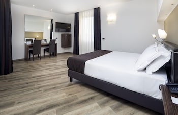 Superior Room, 1 King Bed
