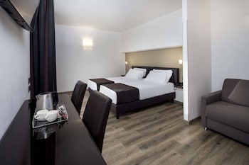 Family Twin Room