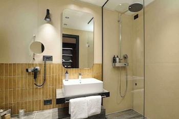 Executive Room, 1 Queen Bed