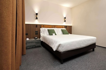 Executive Room, 1 Queen Bed