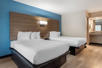 Deluxe Room, 2 Double Beds, Non Smoking, Kitchenette
