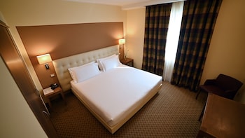 Classic Room, 1 King Bed