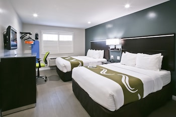 Room, 2 Queen Beds, Non Smoking