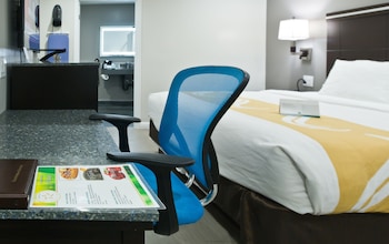 Room, 1 King Bed, Non Smoking