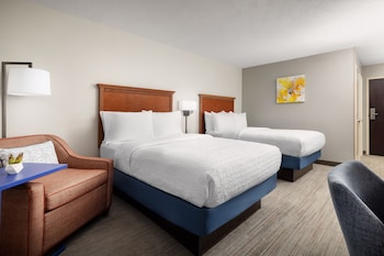 2 Double Beds Non-Smoking