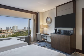 Twin Deluxe Room