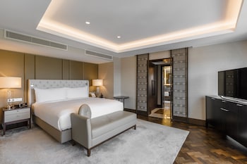 Ambassador Suite, Lounge Access
