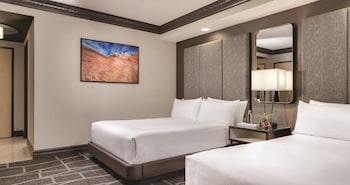 Tower Premier Two Queen Room