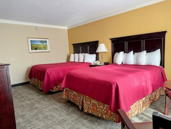 Double Queen Room 2 Beds