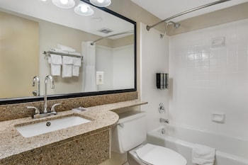 Standard Room, 2 Queen Beds, Non Smoking, Kitchenette