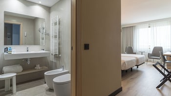 Comfort Twin Room