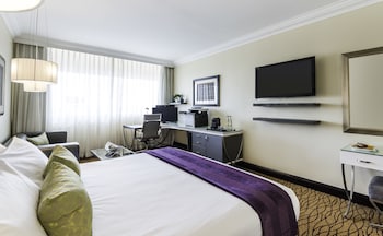 Avani Business Room