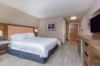 Studio, 1 King Bed, Accessible, Bathtub (Mobility & Hearing)