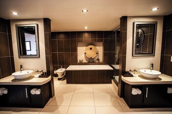 Avani  Presidential Suite