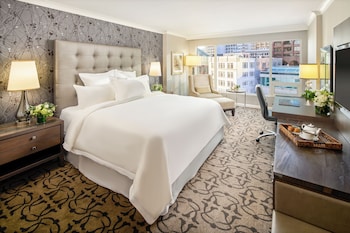 Fairmont Gold City View Room, 1 King Bed
