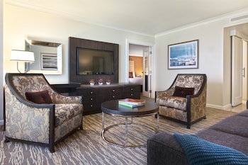 West Coast Suite, 1 King Bed