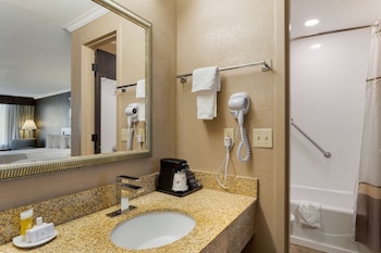 Standard Room, 2 Queen Beds, Non Smoking, Refrigerator & Microwave