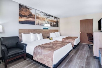Room, 2 Queen Beds, Accessible, Non Smoking