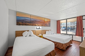 Room, 2 Double Beds, Accessible, Non Smoking (Bathtub W/grab Bars)