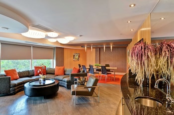 Executive Suite, 1 King Bed, Non Smoking