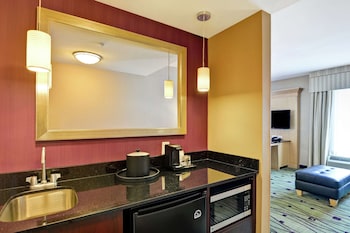 King Studio Suite