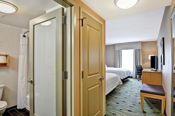 Two Queen Beds