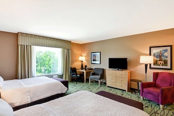 Two Queen Beds, Non-Smoking, Accessible