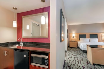 King Studio Suite