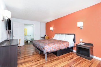 Room, 1 King Bed, Accessible Bathtub, Non Smoking