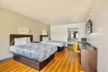 Standard Room, 2 Double Beds, Smoking