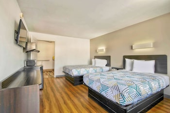 Standard Room, 2 Double Beds, Accessible, Non Smoking