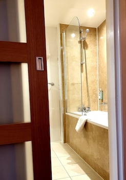 Standard Room, Multiple Beds, Non Smoking