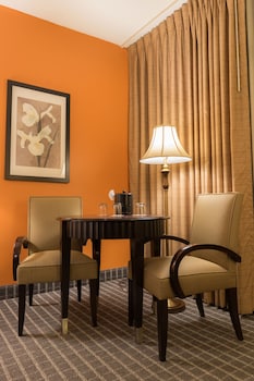 Executive Room, 1 King Bed, Non Smoking