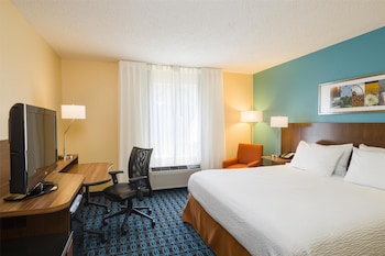 Standard Room, 1 King Bed, Accessible, Non Smoking