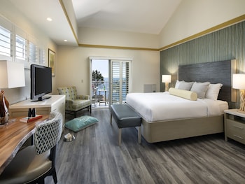 Oceanview Poolview King